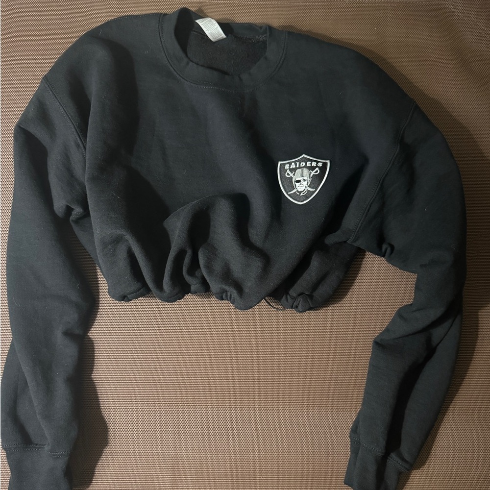Las Vegas Raiders cropped sweatshirt